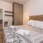 Gorgeous In With Wifi Apartmán