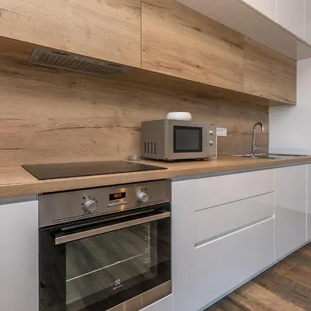 Διαμέρισμα 3 Bedroom Amazing In Turanj