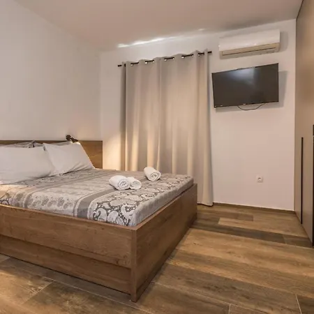 3 Bedroom Amazing In Apartment
