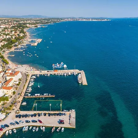 3 Bedroom Amazing In * Turanj